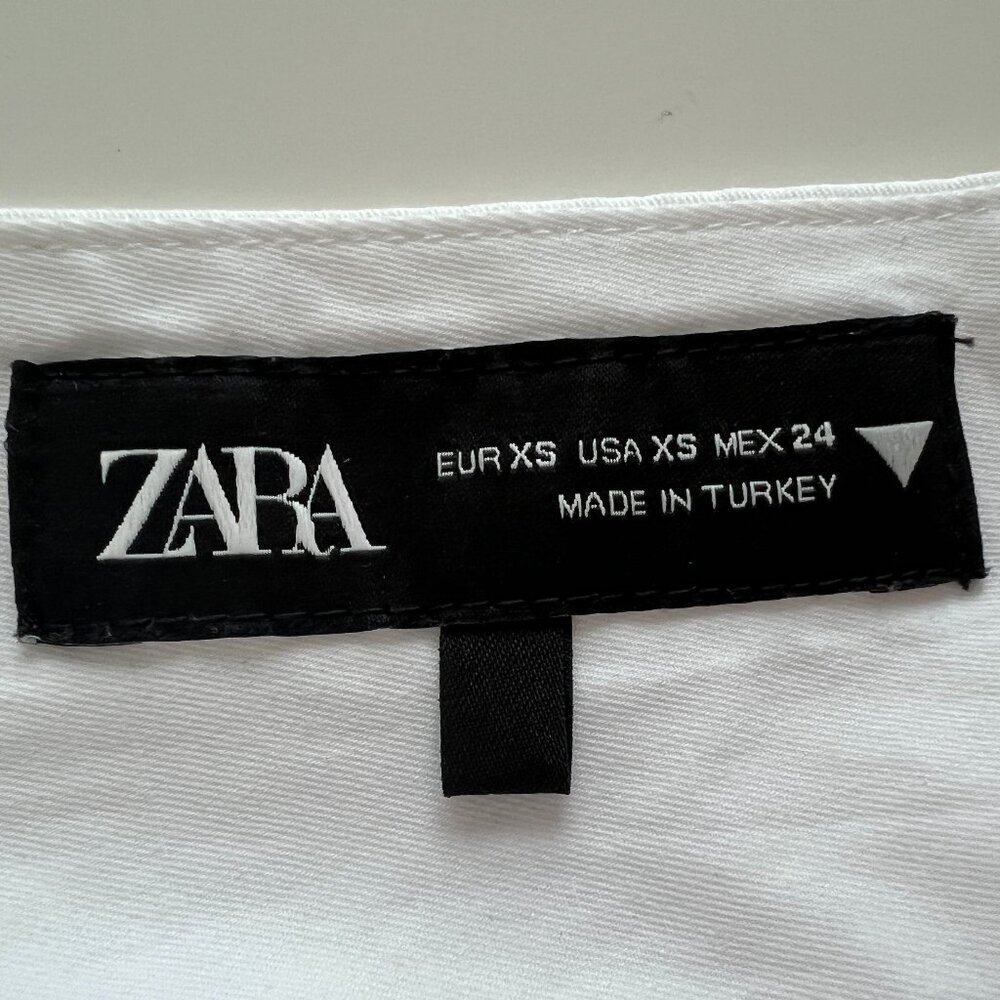 Skirt - Picture 2 of 2